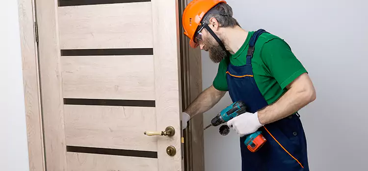 Replace Internal Door Handle with Lock Normal